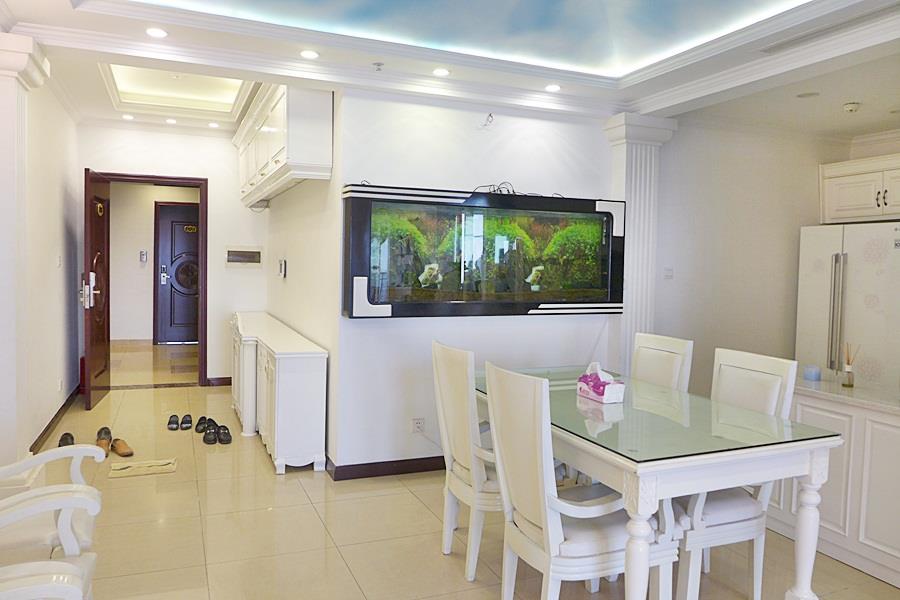 Nice 02 bedroom apartment to lease at Royal City, fully furnished