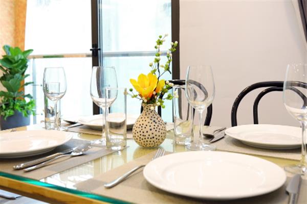 The two bedroom apartment with large balcony, fully furnished for rent in Hoang Hoa Tham