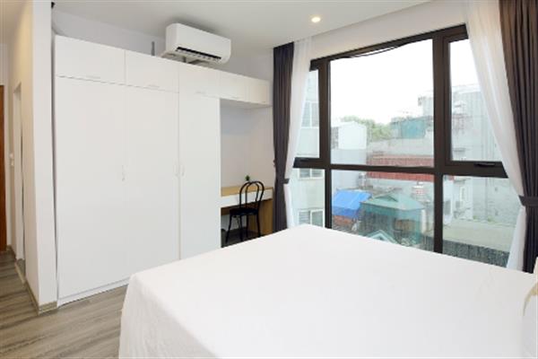 The two bedroom apartment with large balcony, fully furnished for rent in Hoang Hoa Tham