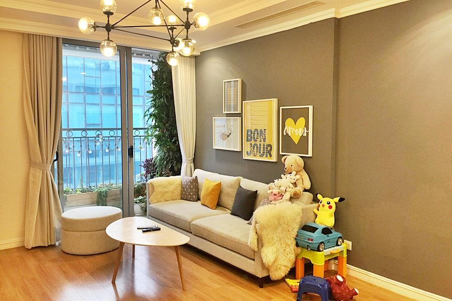 Beautiful 2 bed apartment for rent in Vinhomes Nguyen Chi Thanh