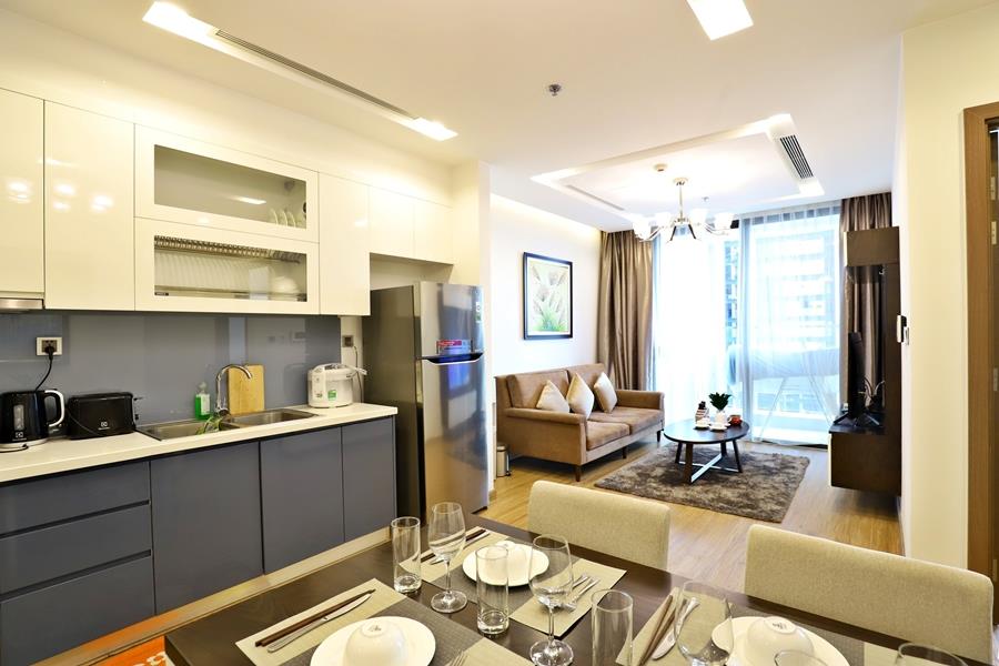 Comfortable & fully furnished 01 bedroom apartment for rent in Metropolis