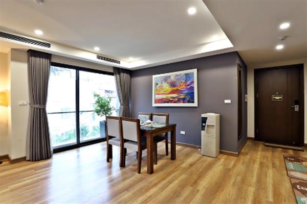 Spacious & Airy 01 bedroom apartment for lease in Ho Ba Mau,Dong Da dist.