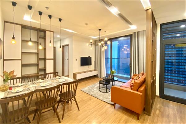 Luxury designed 02 bedroom apartment in M Tower, Vinhomes Metropolis