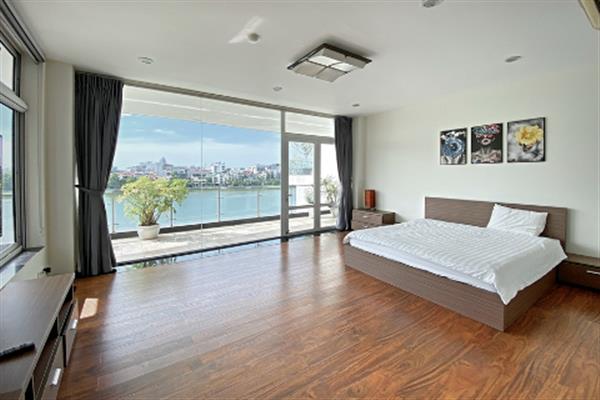 Panoramic Westlake view 03 bedroom apartment for lease in Quang An, Hing floor