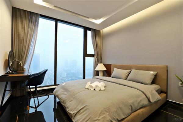 Vinhomes Metropolis: Luxurious 02 bedroom apartment for rent, With Lakeview