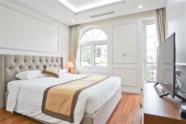 Elegant luxury 02 bedroom apartment for rent in Nguyen Du street, Hoan Kiem dist.