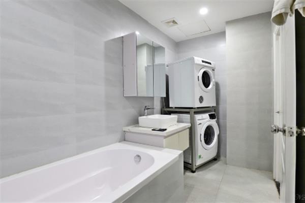 Nice 01 bedroom apartment on To Ngoc Van, ground floor