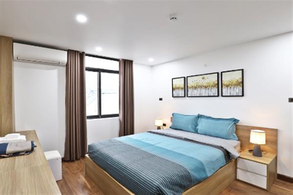 Bright and cozy 02 bedrooms apartment on Xuan La,Tay Ho dist.