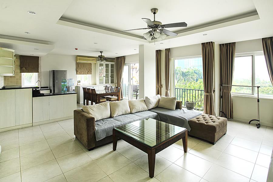 Bright & modern 02 bedroom apartment in To Ngoc Van street. Car access, great view