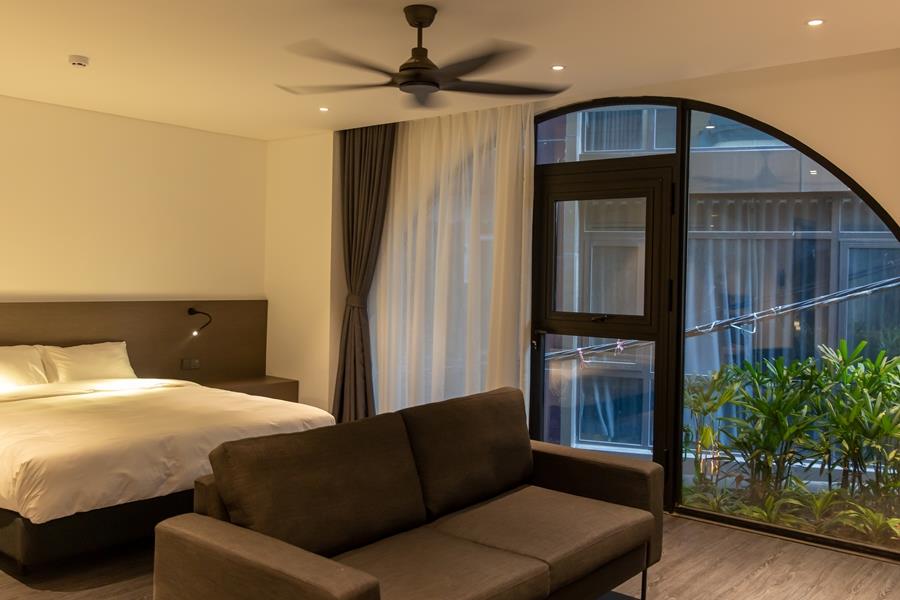 Brand new, Beautiful studio apartment on Xuan Dieu street, Tay Ho, Hanoi