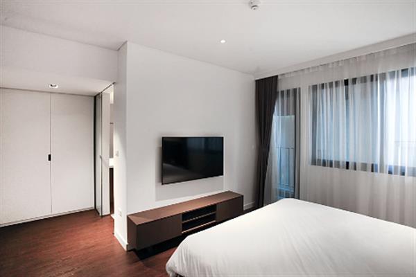 Full option & Modern 02 bedroom serviced apartment in Xuan Dieu