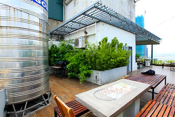 Natural light 03 bedroom apartment in To Ngoc Van, Beautiful rooftop.