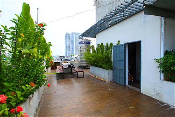 Natural light 03 bedroom apartment in To Ngoc Van, Beautiful rooftop.