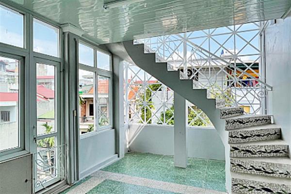 Charming house with nice rooftop terrace in An Duong Tay Ho