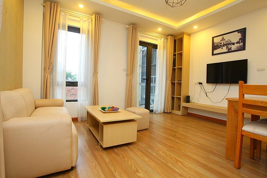 Bright & modern 2 bedroom apartment in Hai Ba Trung dist, Close Vincom Center
