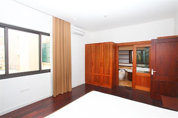 Huge balcony green view 4-bedroom apartment on Tay Ho street. modern & bright