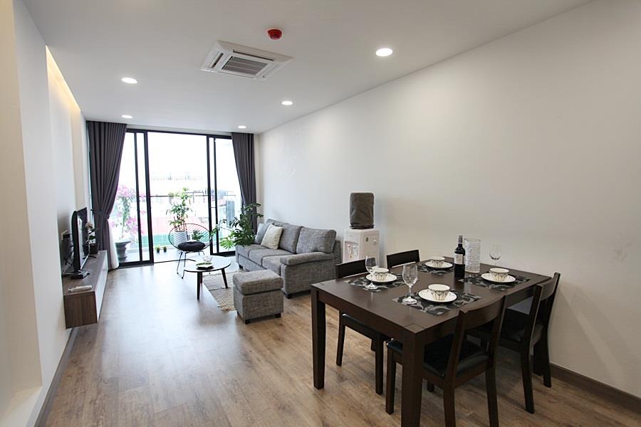 Lake view 2 bedroom apartment for rent in Xuan Dieu st, high floor