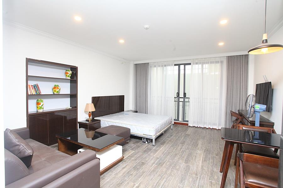 Modern & Cheap price Studio apartment to rent on Yen Hoa street, Tay Ho dist