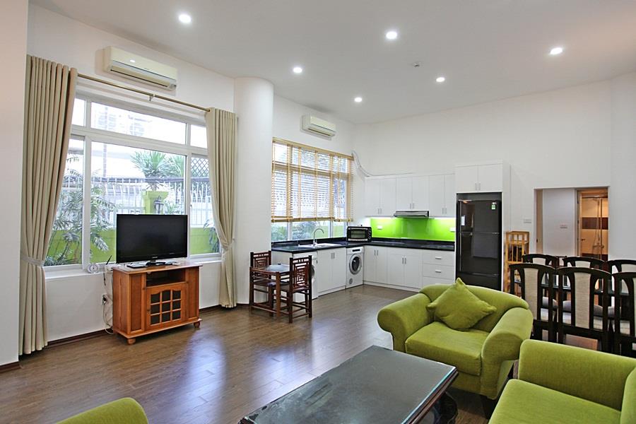 Spacious 2 bedroom apartment for rent in Tay Ho street