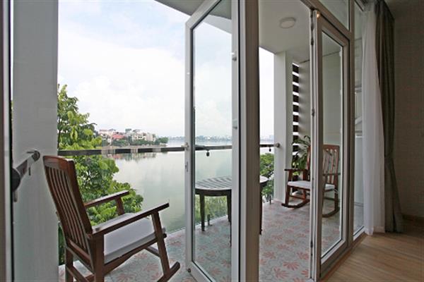 Lakeside spacious 2 bedroom apartment for rent in Tay Ho area