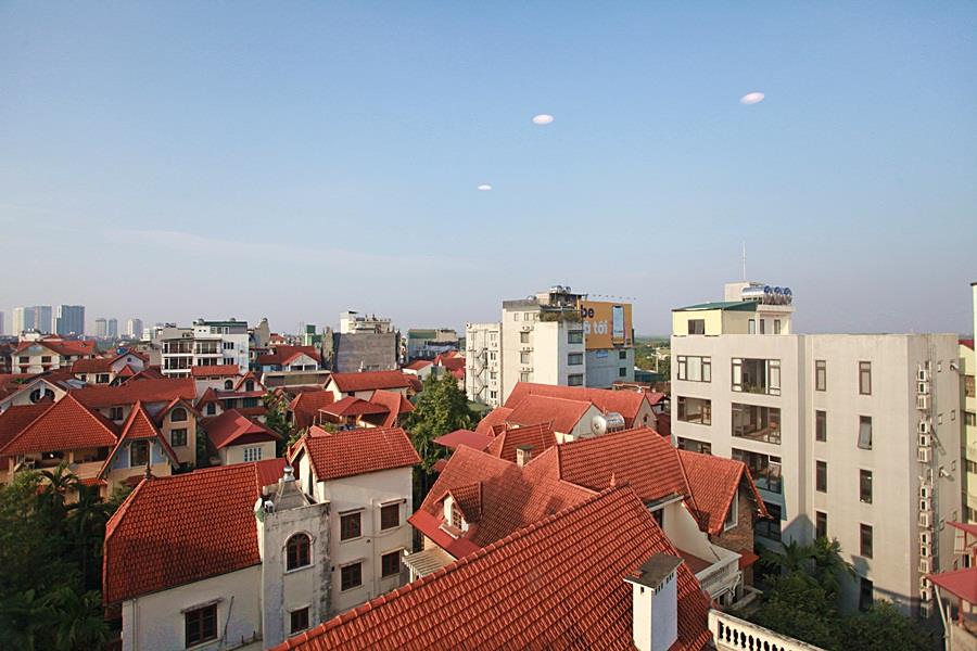 Modern 2 bedroom apartment in To Ngoc Van St. balcony