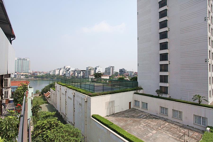 Modern & open view 2 bedroom apartment for rent on Tu Hoa street