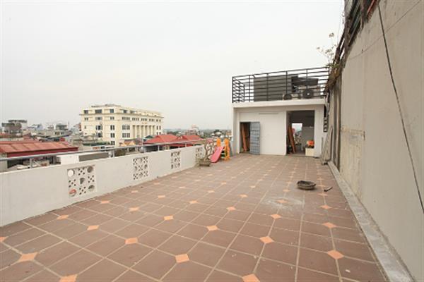House for rent on Nghi Tam Street, suitable for office or Kindergarten