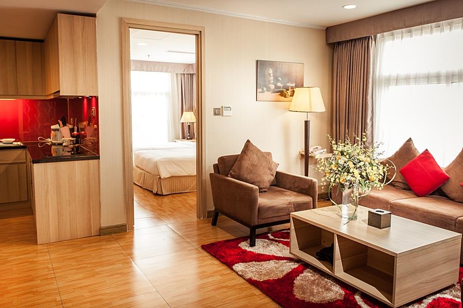 Super Hotel Candle: Modern & bright 2-bedroom apartment for rent.