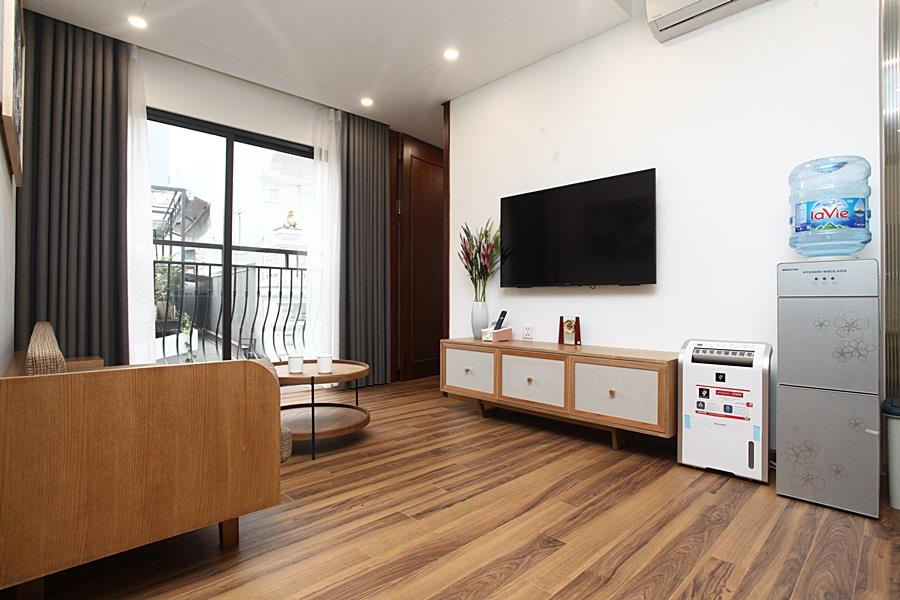 Luxurious & modern 1 bedroom apartment for rent in Dao Tan street, Ba Dinh dist
