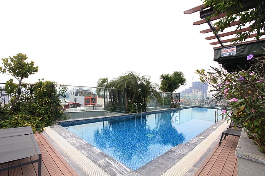 Modern studio apartment in Tu Hoa street with rooftop swimming pool & great view