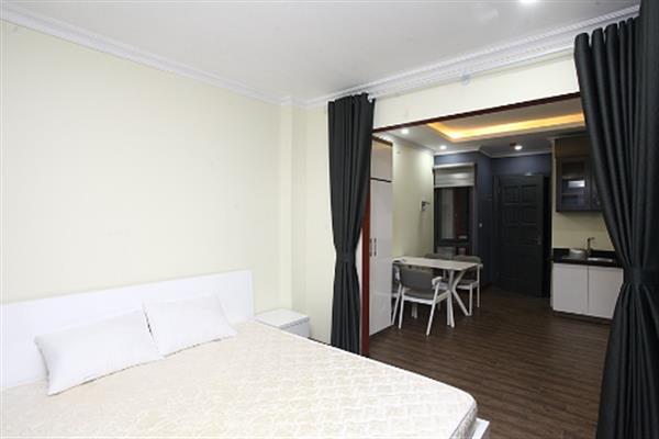Rental studio apartment on Ha Hoi road, Hoan Kiem District.