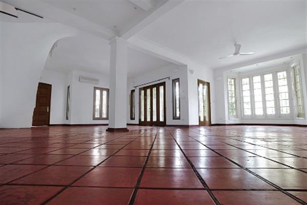 Spacious 6-bedroom Villa for rent at Dang Thai Mai, with large garden and court yard