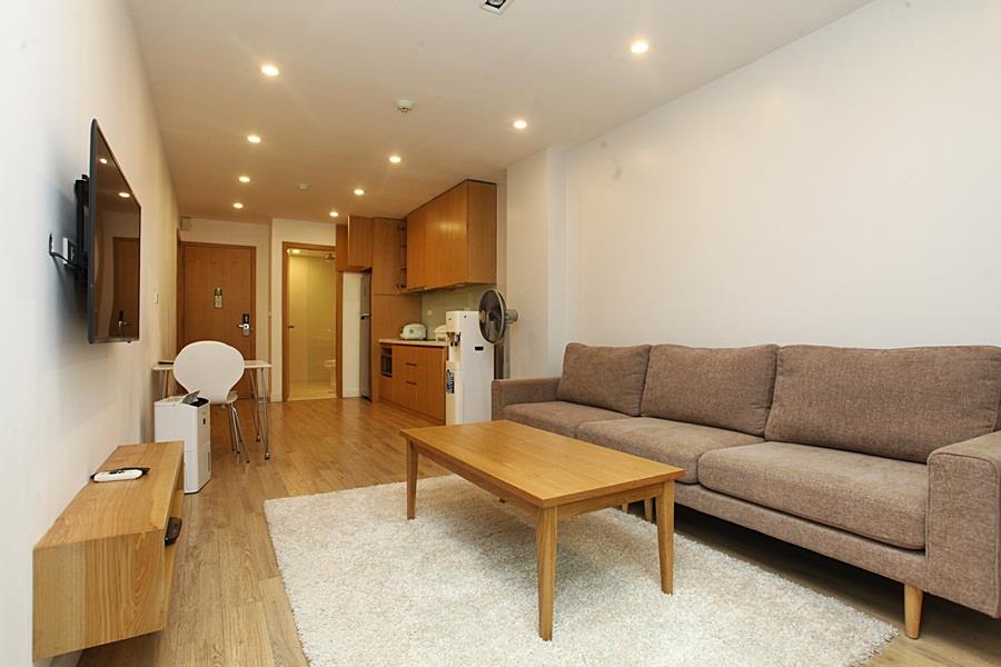 Beautiful serviced apartment 2 bedroom apartment in Kim Ma Thuong street.