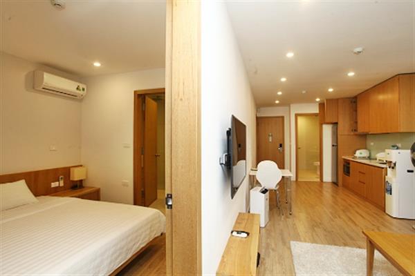 Beautiful serviced apartment 2 bedroom apartment in Kim Ma Thuong street.