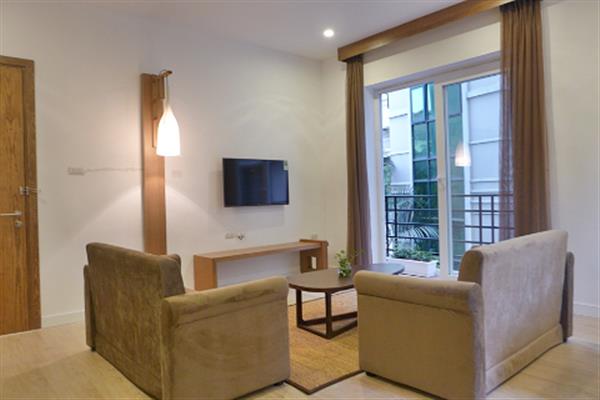 Sparkling, modern 1 bedroom apartment for rent in To Ngoc Van