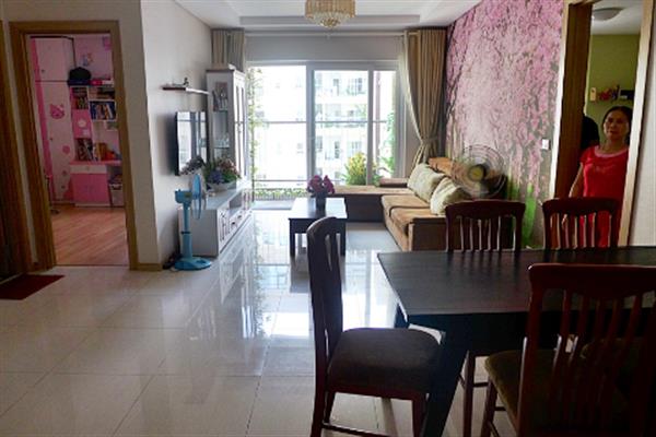 High floor apartment with 3 bedrooms for rent in Golden Palace
