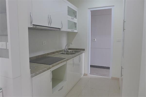 City view 3 bedroom apartment in Golden Palace, shiny and clean