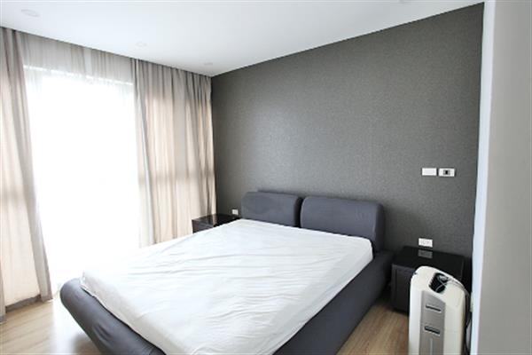 Luxurious duplex 4 bedroom apartment for rent in Mandarin Garden