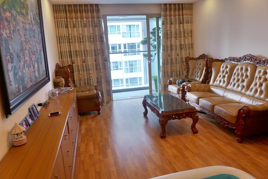 Budget 2 bedroom apartment for rent in Mandarin Garden