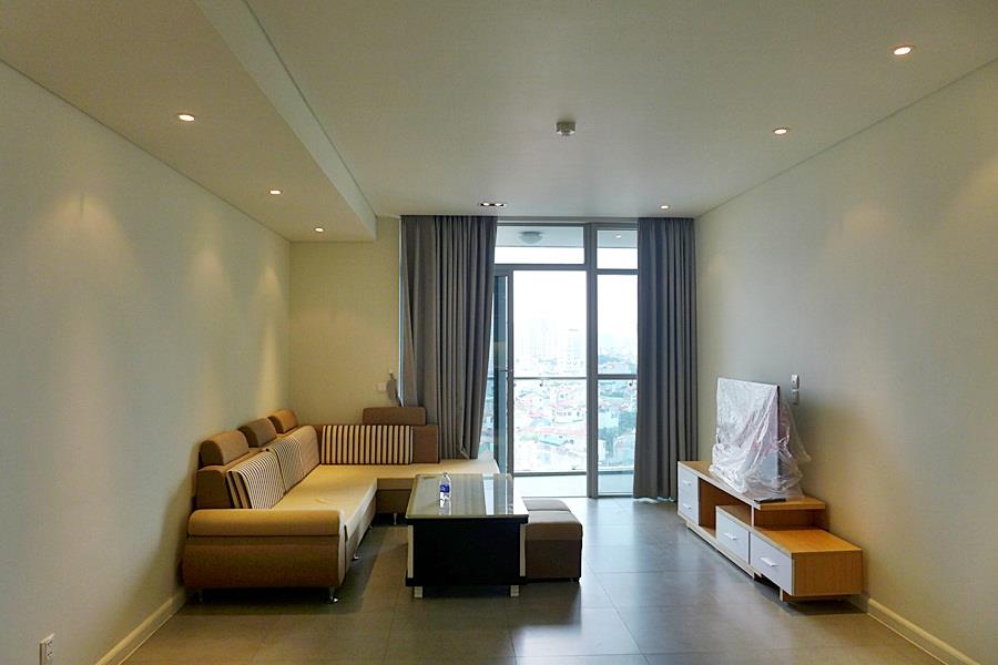 Rental well furnished 2 bedroom apartment in Watermark, Westlake views