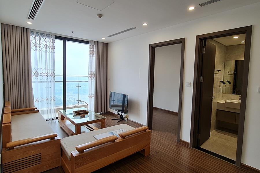 Vinhomes West Point: Bright and airy 04 bedroom apartment, high floor with balcony