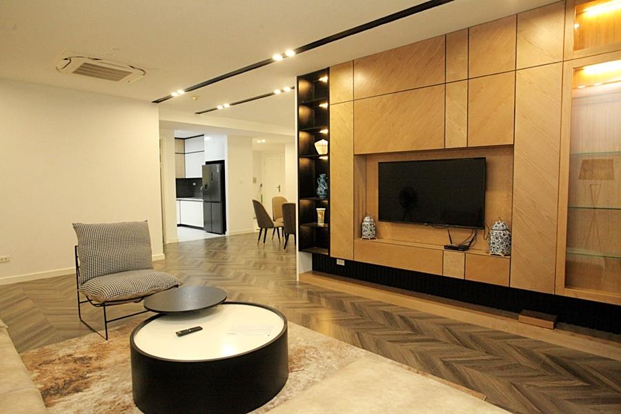 Spacious and modern 3 bedroom apartment in Ciputra