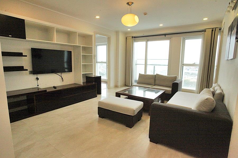 Ciputra: Spacious & Beautiful view 3-bedroom apartment on high floor of L1