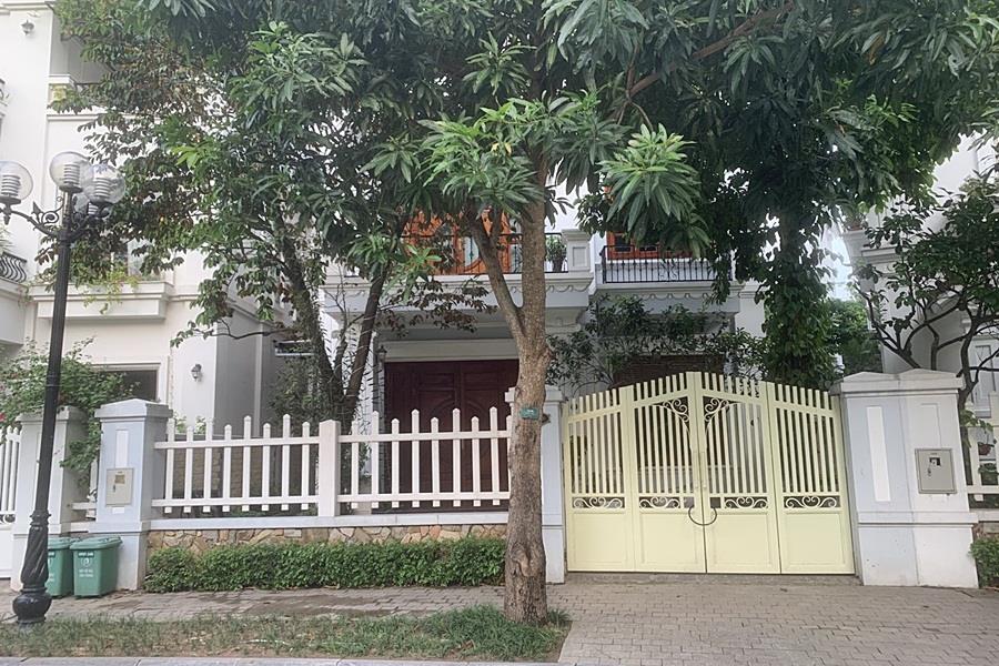 Vinhomes Riverside: Peaceful 04 bedroom villa in Hoa Phuong for rent, with river access