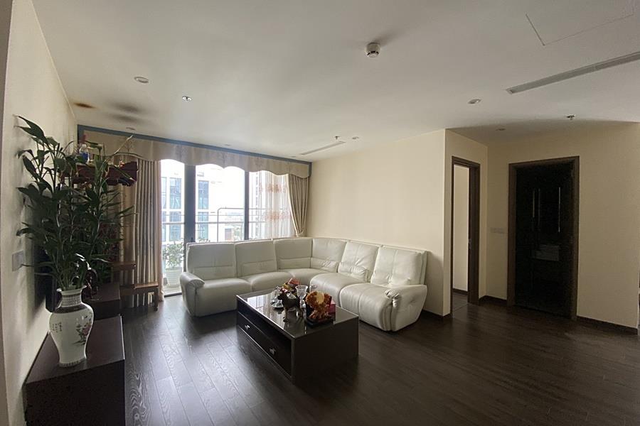 Vinhomes Symphony: Spacious 2-bedroom apartment on high floor of S3, fully furnished
