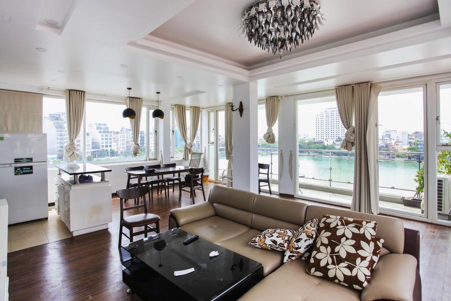 Top floor 2 bedroom apartment with breathtaking West Lake view in Quang An