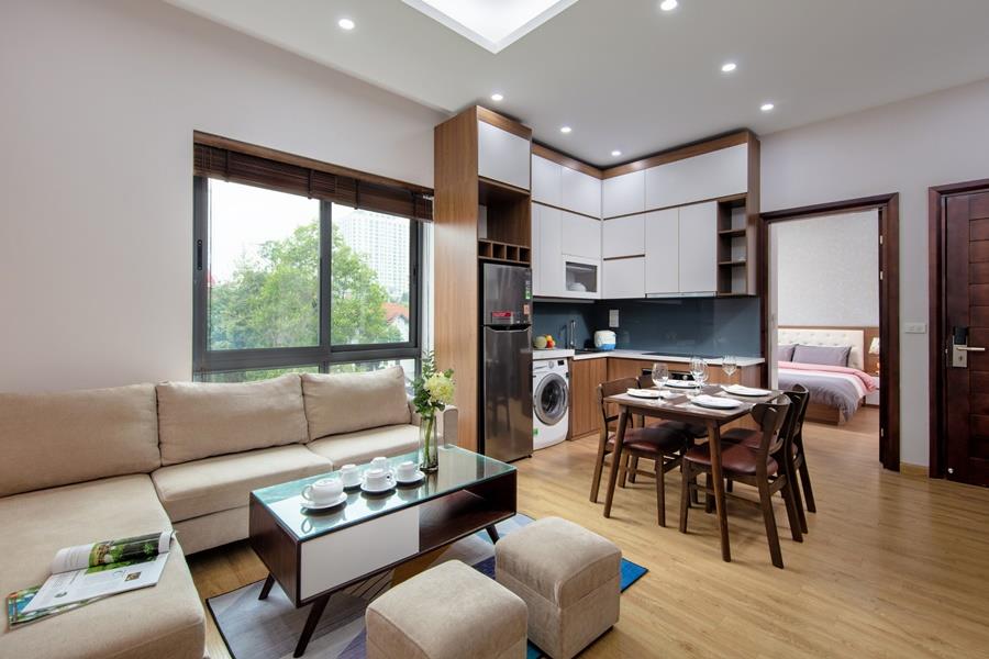 Lovely apartment with a green view in Tay Ho street, modern, furnished