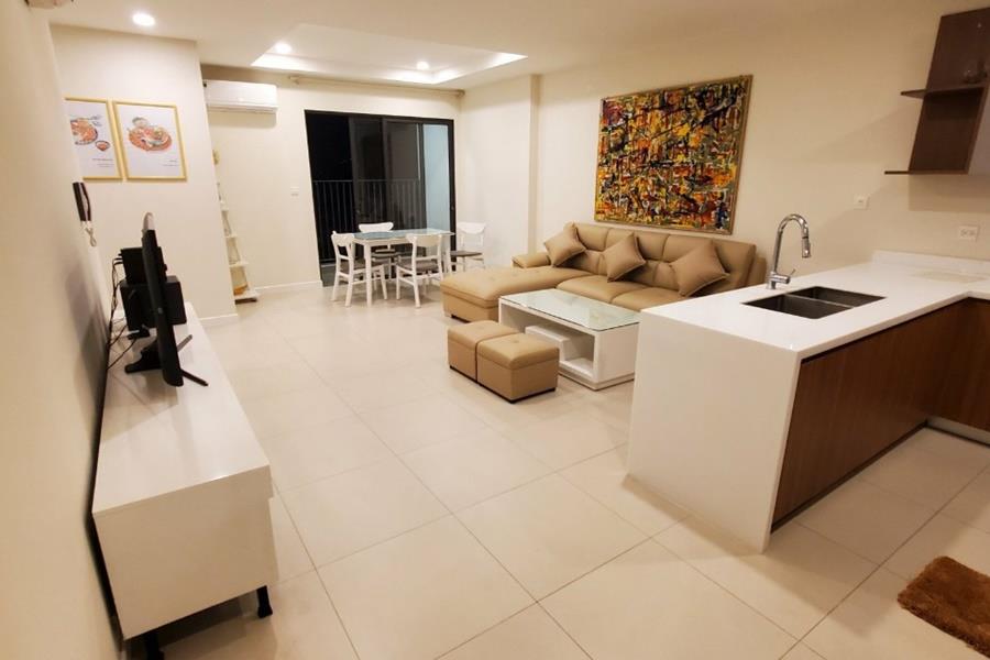 Elegant 02-bedroom apartment in Kosmo Tay Ho to rent