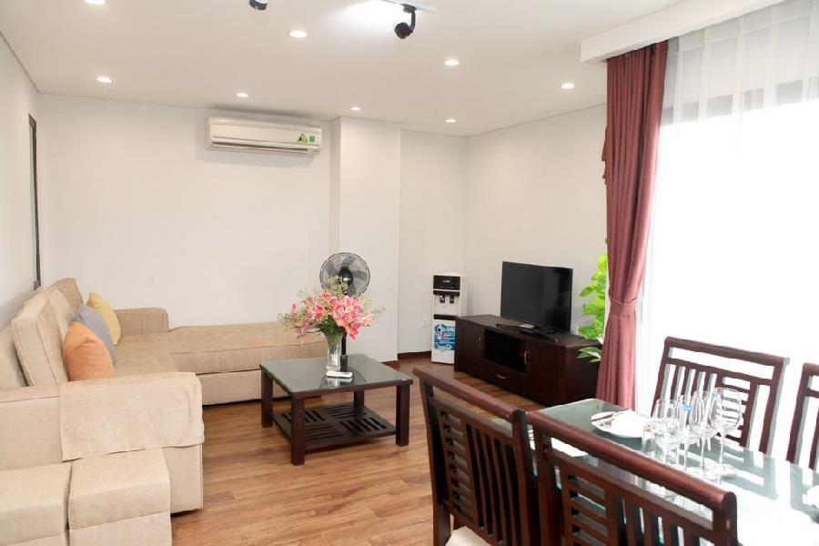 Quiet 2-bedroom apartment on Ho Tung Mau St, Cau Giay, Hanoi