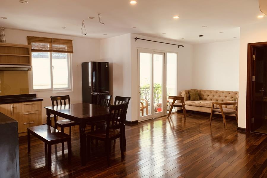 Two bedroom Serviced apartment on Yen Phu St, fully furnished